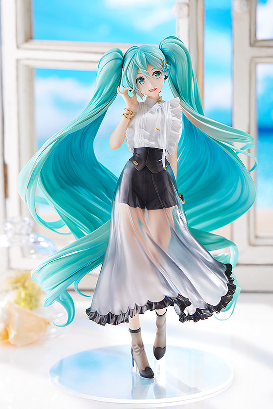 Hatsune Miku: NT Style Casual Wear Ver. | 1/6 Scale Figure