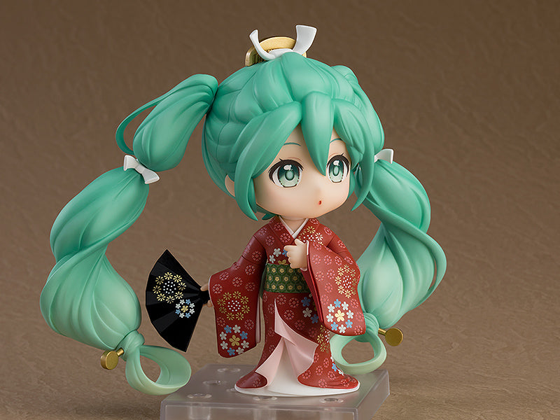 Hatsune Miku: Beauty Looking Back Ver. | Nendoroid