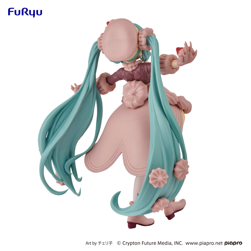 Hatsune Miku: Strawberry Chocolate Short | Sweet Sweets Figure