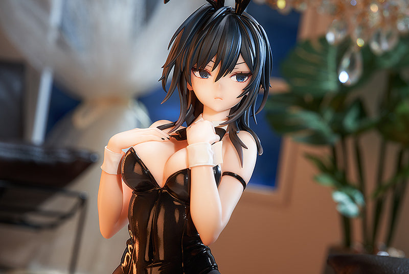 Ishimi Yokoyama: Black Bunny Ver. | 1/7 Scale Figure