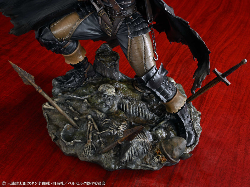 Guts Black Swordsman Ver. | 1/7 Scale Figure