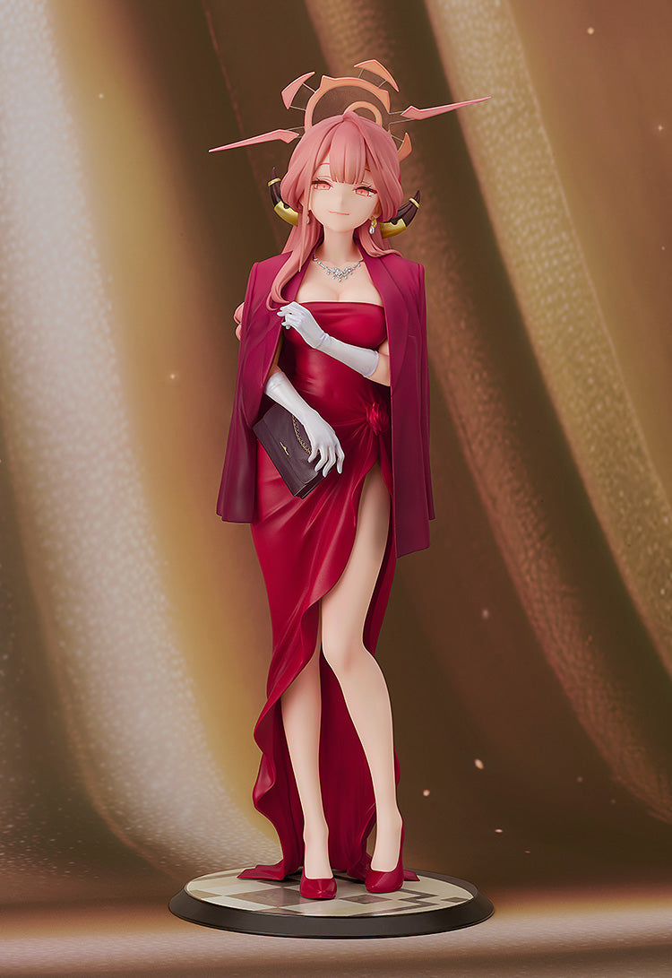 Aru (Dress) | 1/7 Scale Figure