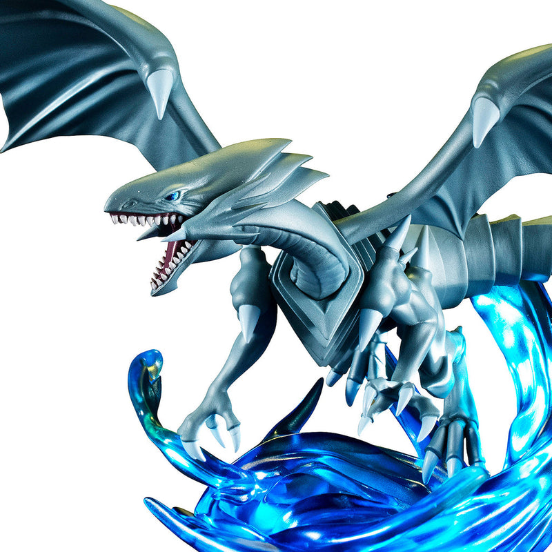 Blue Eyes White Dragon | Yu-Gi-Oh! Monsters Chronicle