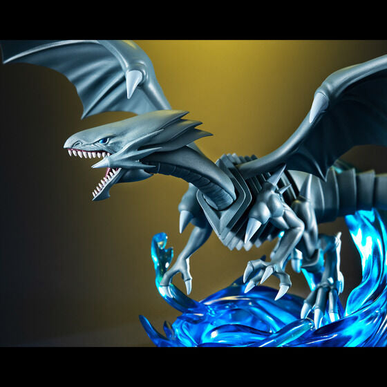 Blue Eyes White Dragon | Yu-Gi-Oh! Monsters Chronicle