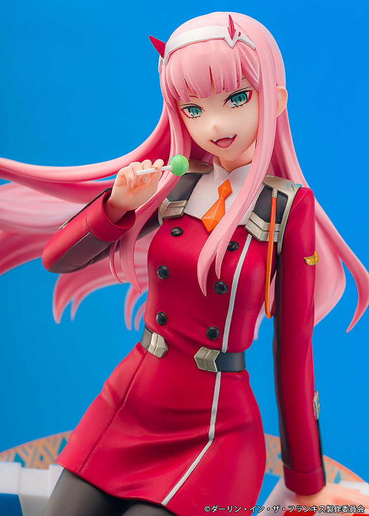 DARLING in the FRANXX Zero Two | 1/7 Scale Figure