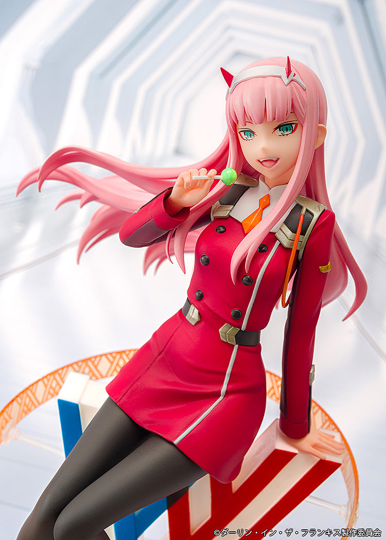 DARLING in the FRANXX Zero Two | 1/7 Scale Figure