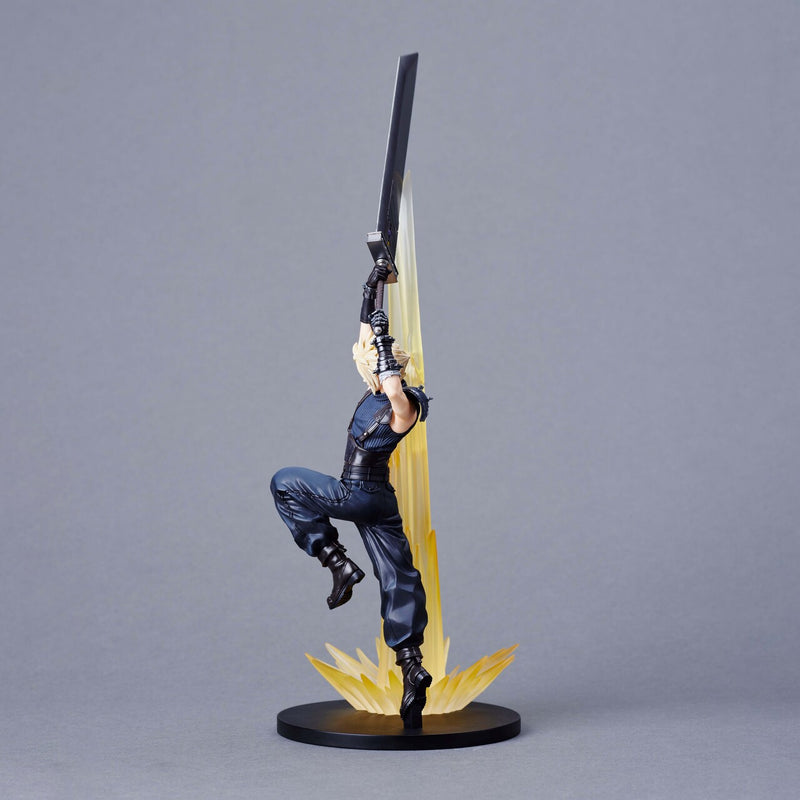 Final Fantasy VII Rebirth - Cloud Strife Statuette