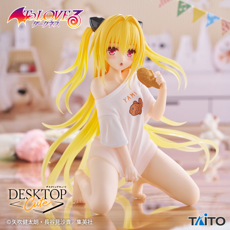 Golden Darkness: Roomwear Ver. | Desktop Cute Figure