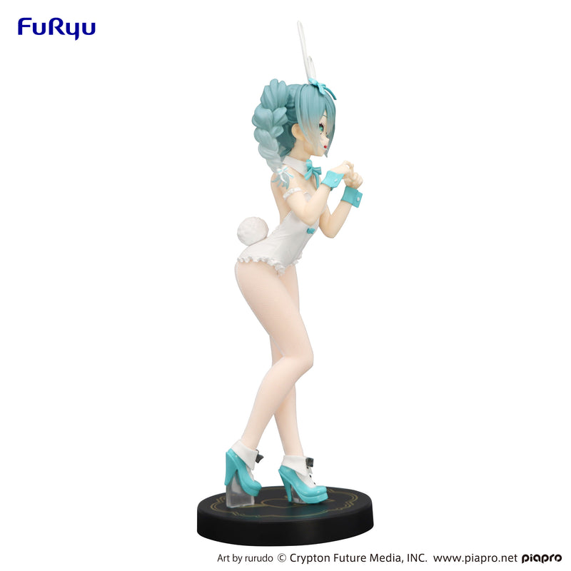 Hatsune Miku: Rurudo White Color Ver. | BiCute Bunnies Figure