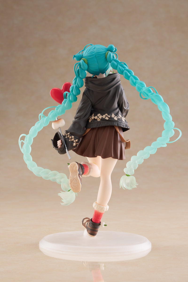 Hatsune Miku: Outdoor Ver. | Miku Fashion Figure