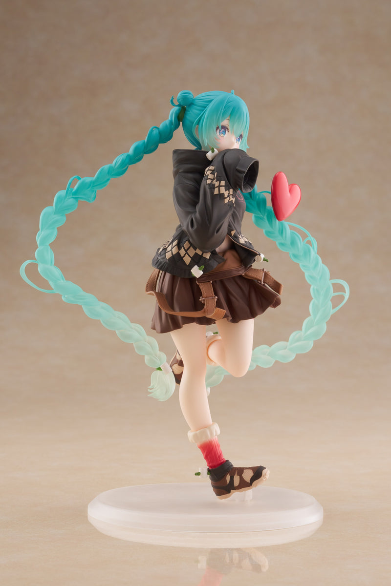 Hatsune Miku: Outdoor Ver. | Miku Fashion Figure