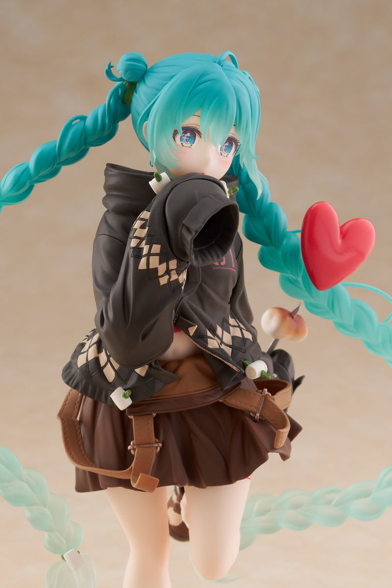 Hatsune Miku: Outdoor Ver. | Miku Fashion Figure