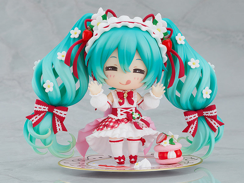Hatsune Miku: 15th Anniversary Ver. | Nendoroid
