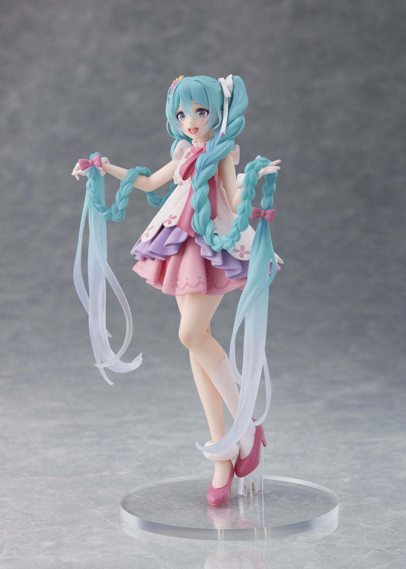 Hatsune Miku: Rapunzel | Wonderland Figure