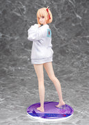 Chisato Nishikigi: Oversized Sweatshirt Ver. | 1/7 Scale Figure