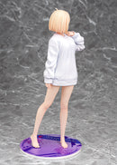 Chisato Nishikigi: Oversized Sweatshirt Ver. | 1/7 Scale Figure