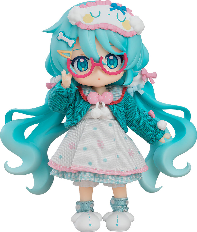 Hatsune Miku: Loungewear Outfit Ver. | Nendoroid Doll