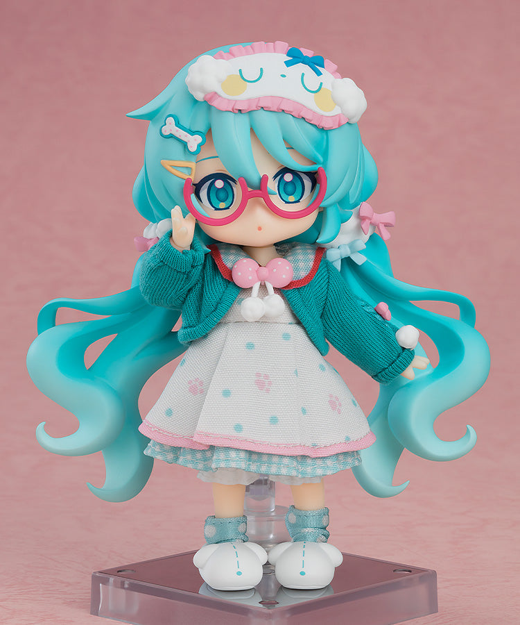 Hatsune Miku: Loungewear Outfit Ver. | Nendoroid Doll