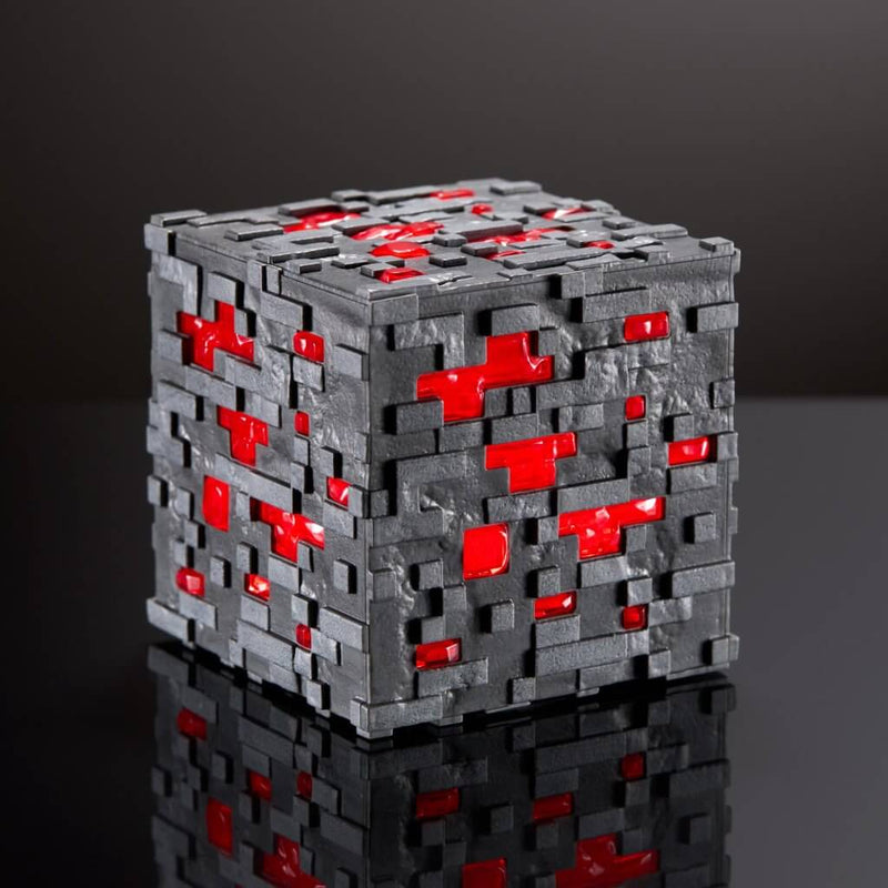 MINECRAFT Redstone Ore Light