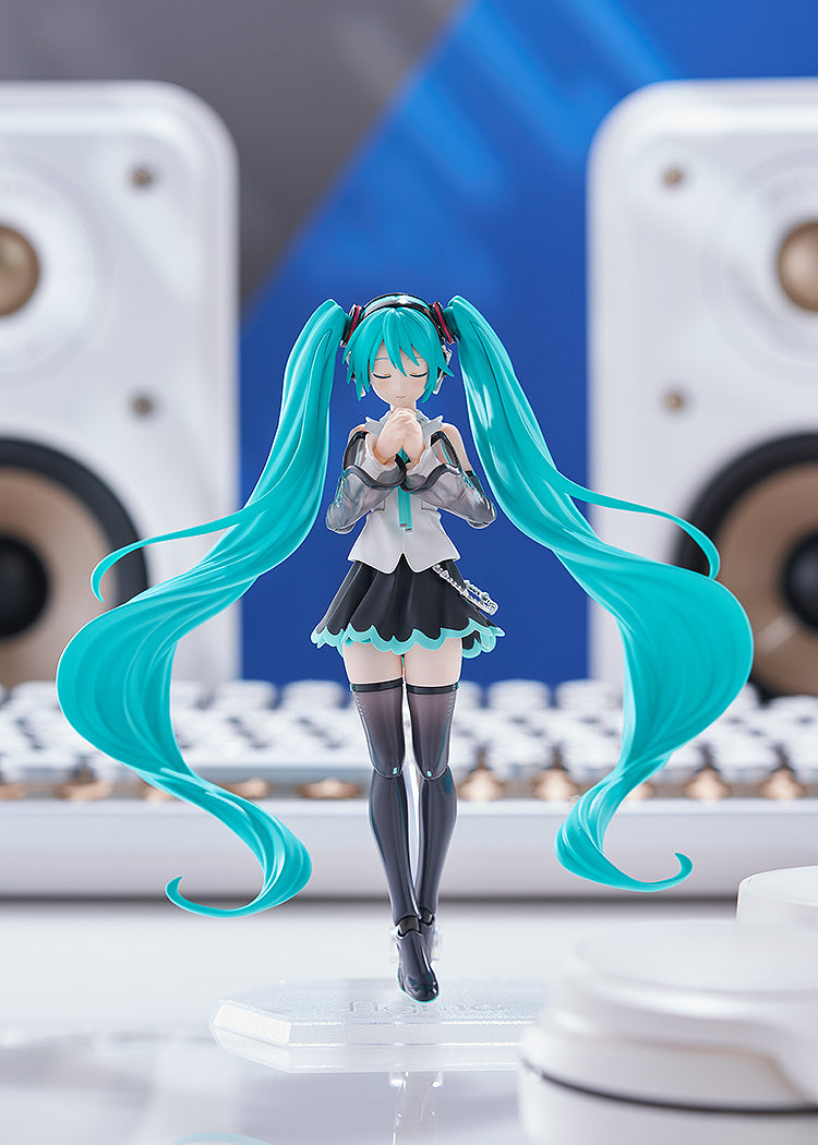 Hatsune Miku NT | Figma