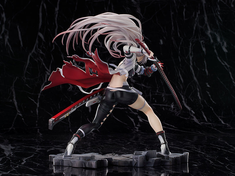 Lucia: Crimson Weave | 1/7 Scale Figure