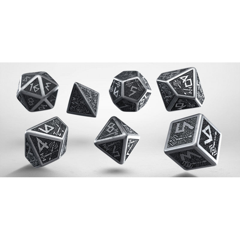 Q Workshop Metal Dwarven Dice Set