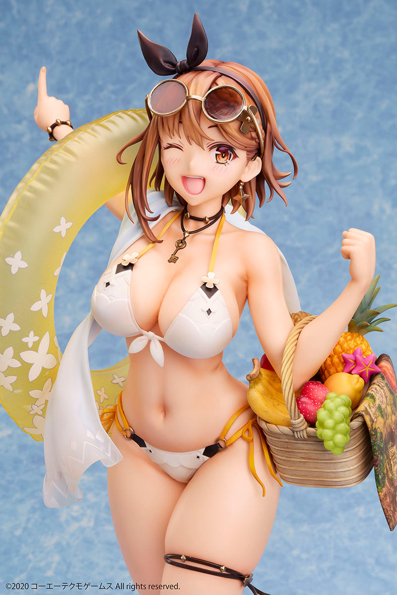 Reisalin Stout: Swimsuit Ver. | 1/4 Scale Figure