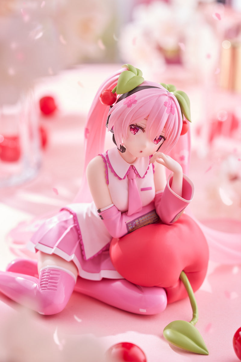 Sakura Miku (Cherry Cushion Ver.) | Desktop Cute Figure