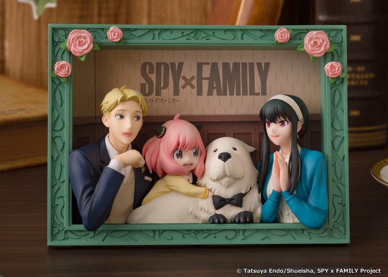 SPY x FAMILY ”The Forgers” Figure