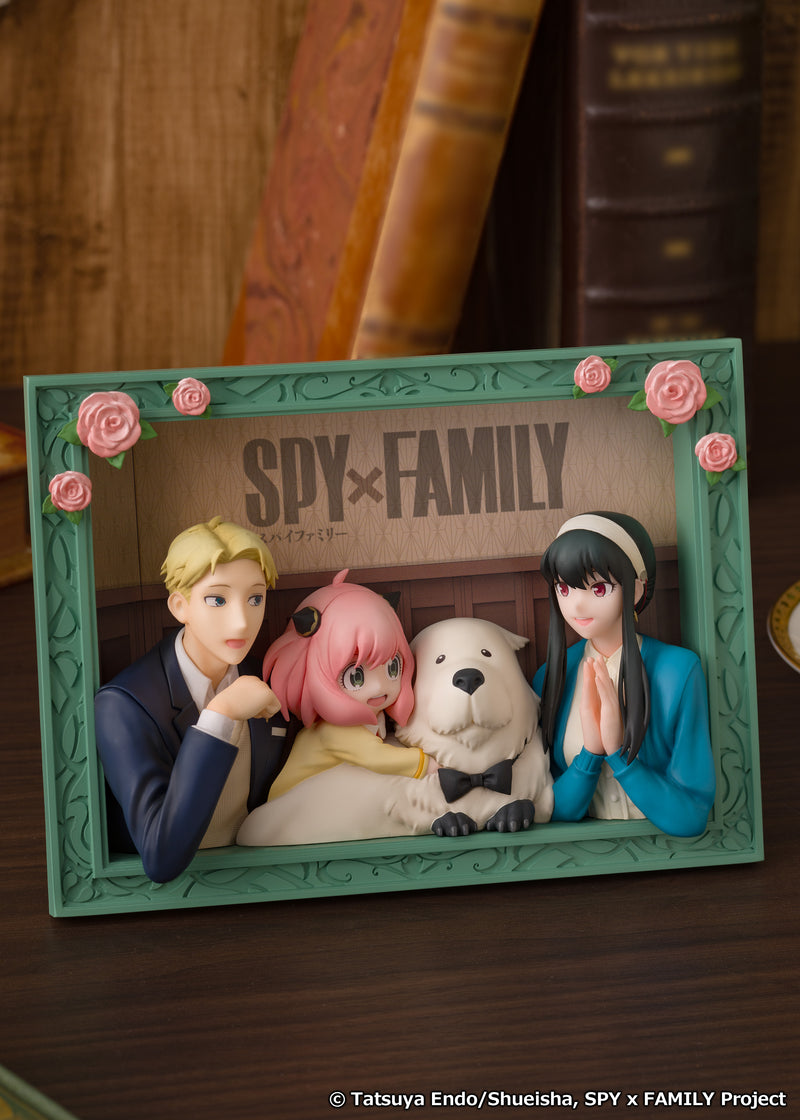 SPY x FAMILY ”The Forgers” Figure