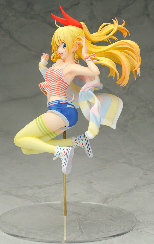 Chitoge Kirisaki | 1/8 Scale Figure