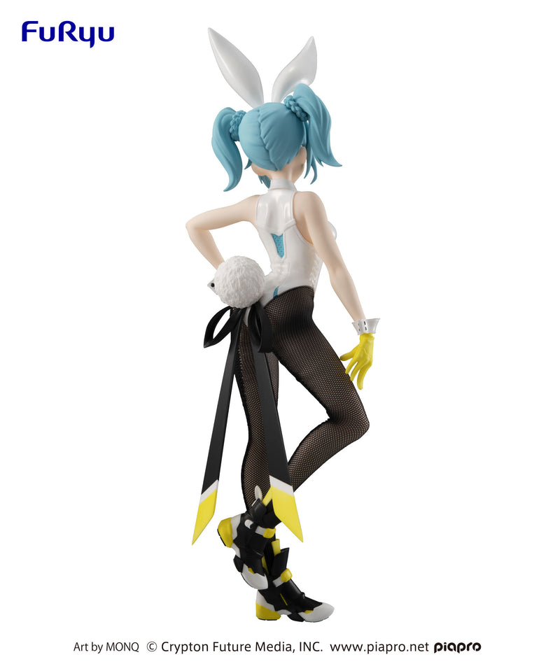 Hatsune Miku (Street ver.) | BiCute Bunnies Figure