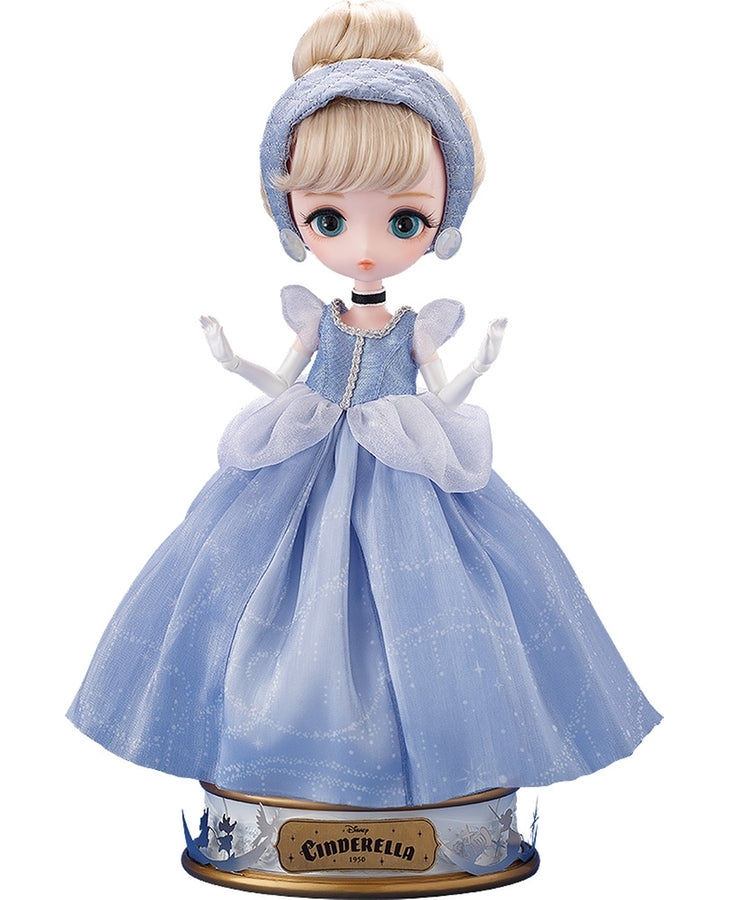 Cinderella | Harmonia Bloom Doll