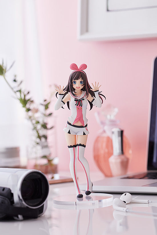 Kizuna AI | Pop Up Parade Figure