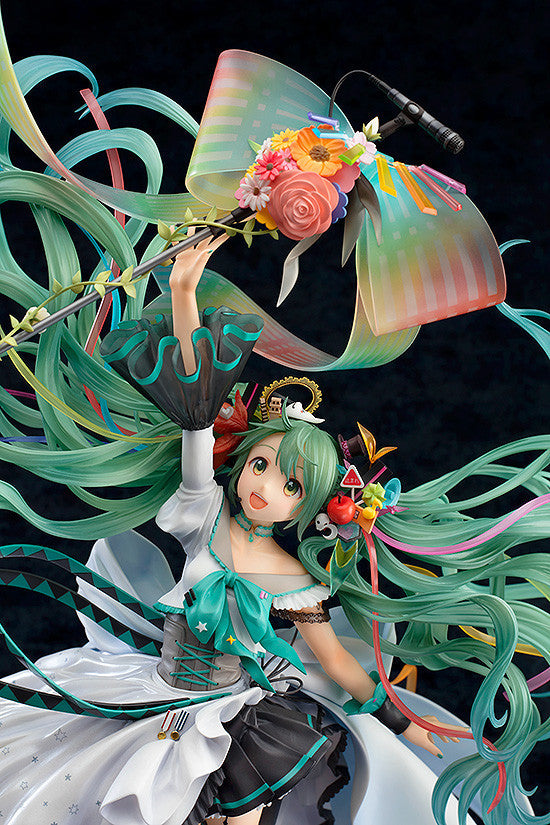 Hatsune Miku (Memorial Dress ver.) | 1/7 Scale Figure