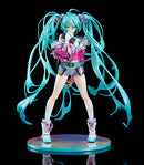 Hatsune Miku with SOLWA | 1/7 Scale Figure