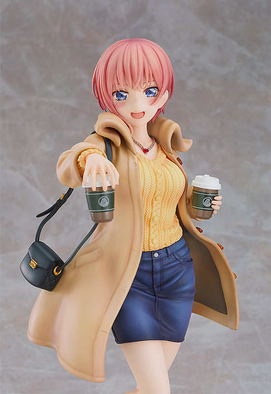 Ichika Nakano (Date Style ver.) | 1/6 Scale Figure