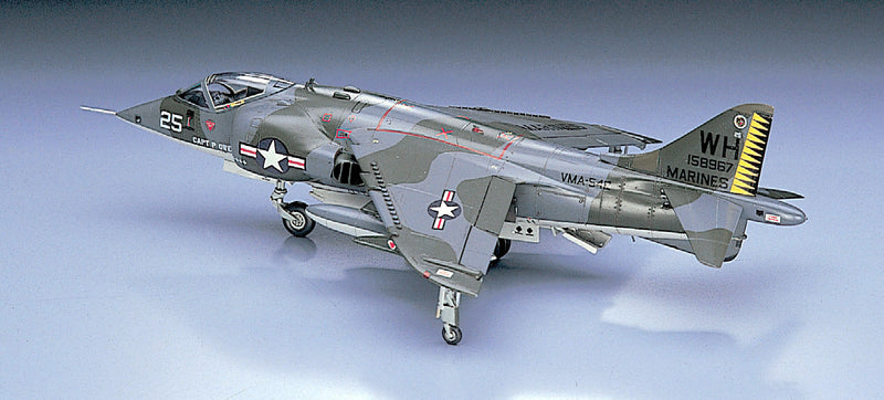 AV-8A Harrier (U.S.M.C. Attacker) | 1/72 Aircraft Series