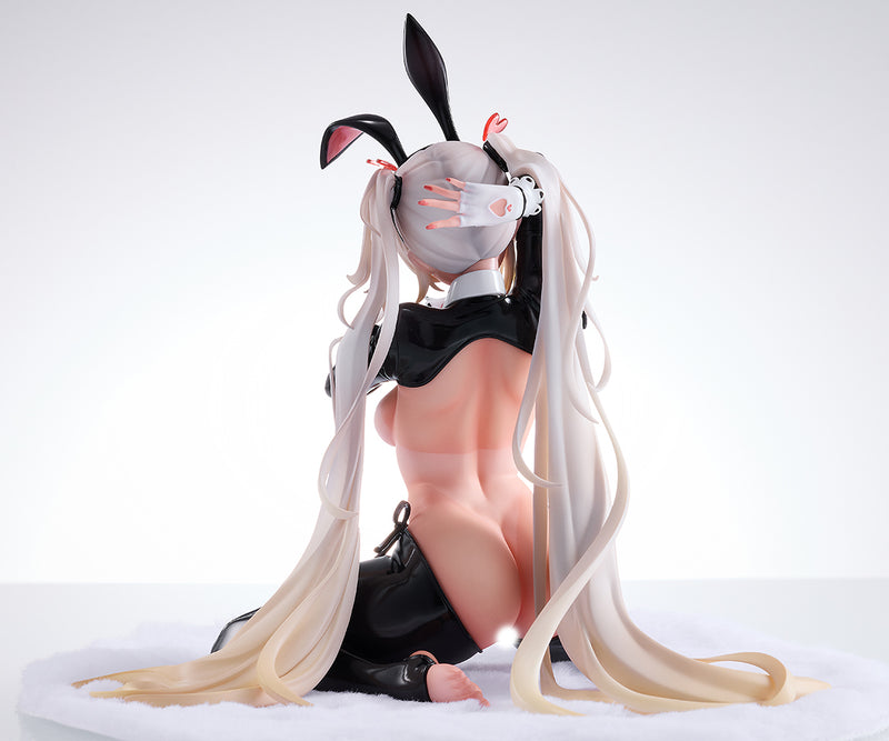 Nana Kuroe Tapestry Set Edition | 1/6 Scale Figure