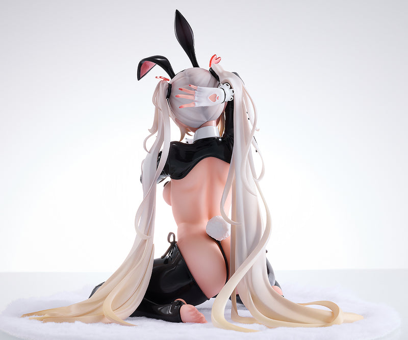 Nana Kuroe Tapestry Set Edition | 1/6 Scale Figure