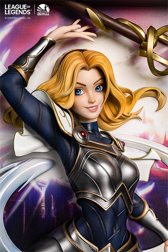 The Lady of Luminosity - Lux | 3D Frame