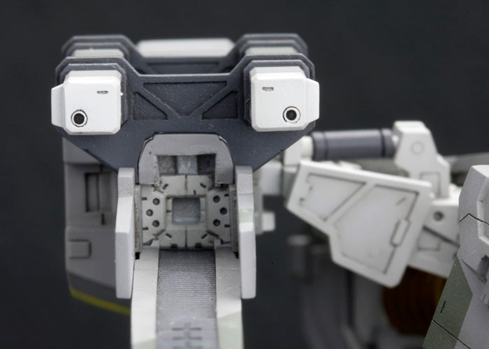 Metal Gear REX | 1/100 Model Kit