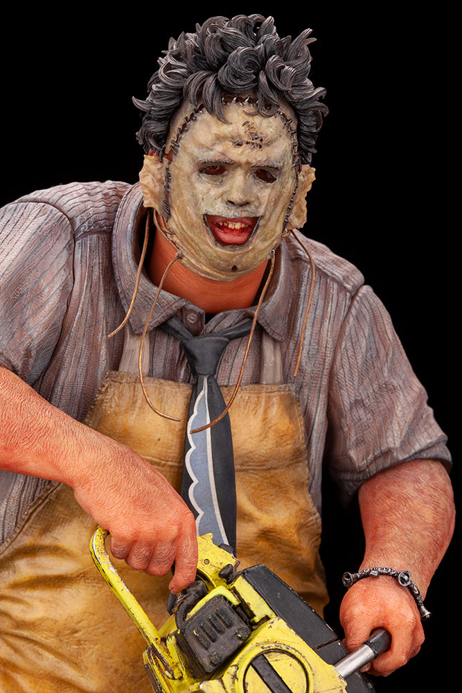 Leatherface-The Texas Chainsaw Massacre (1974) | 1/6 ARTFX Statue