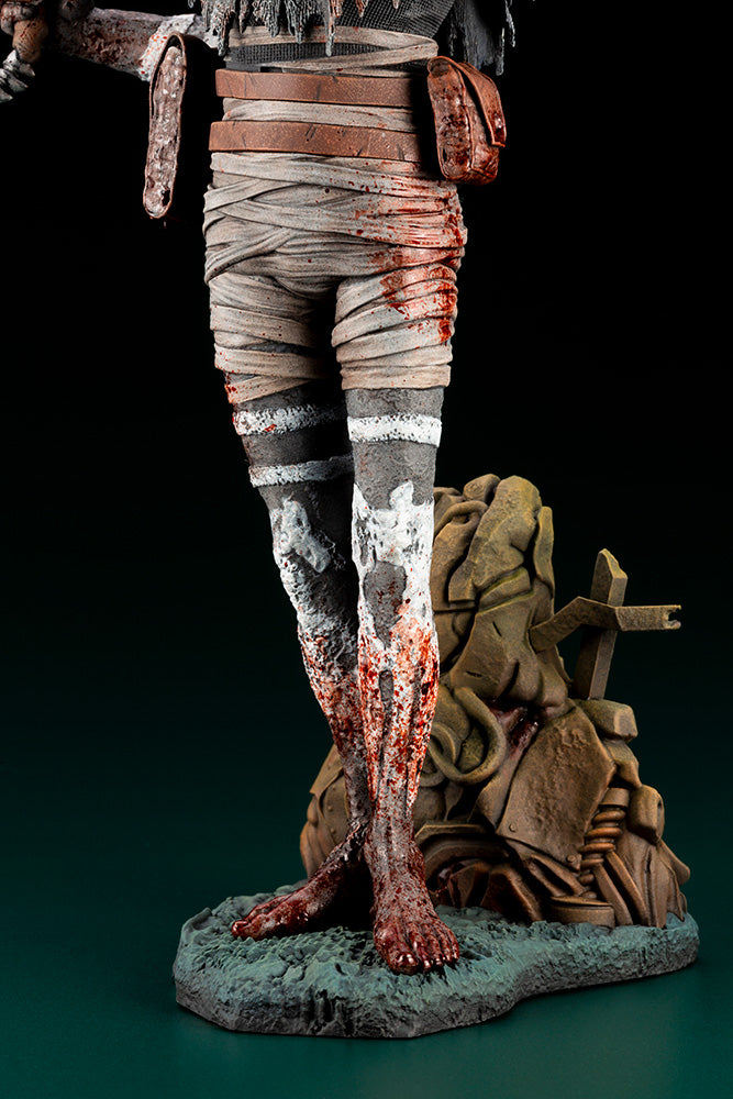 Dead by Daylight: The Wraith Statue