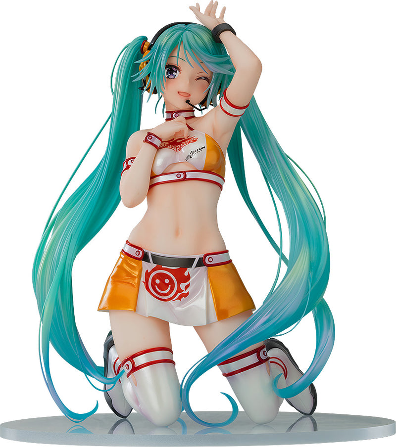 Racing Miku 2010 Ver. Art by Kentaro Yabuki | 1/7 Scale Figure