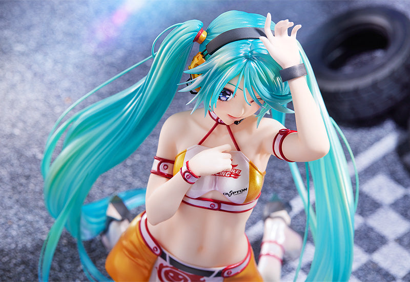 Racing Miku 2010 Ver. Art by Kentaro Yabuki | 1/7 Scale Figure