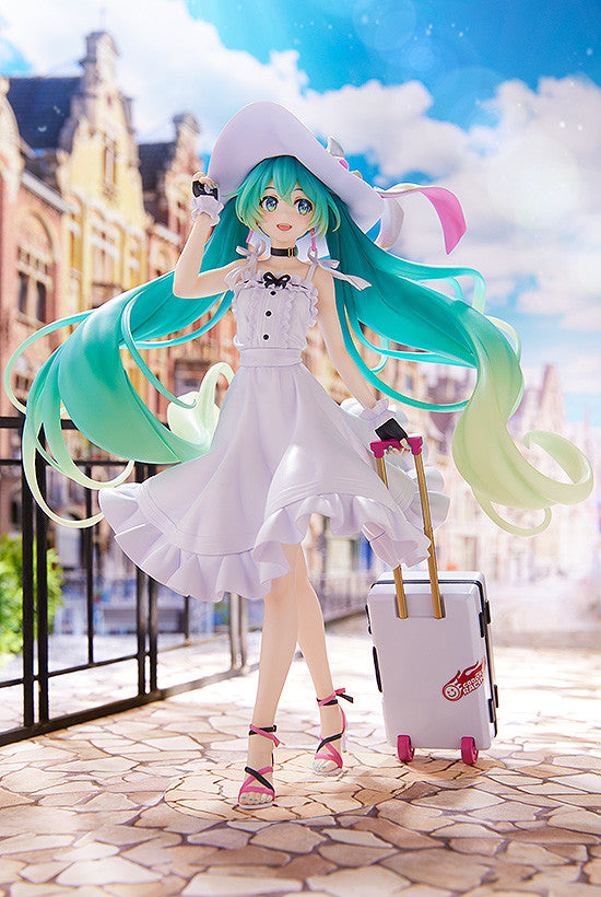 Racing Miku 2021: Private Ver. | 1/7 Scale Figure