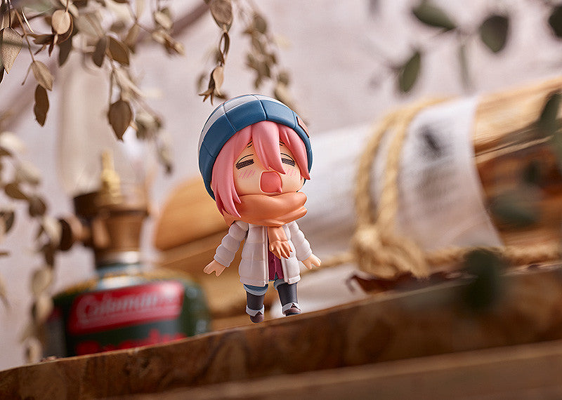 Nadeshiko Kagamihara (Solo Camp ver. DX Edition) | Nendoroid