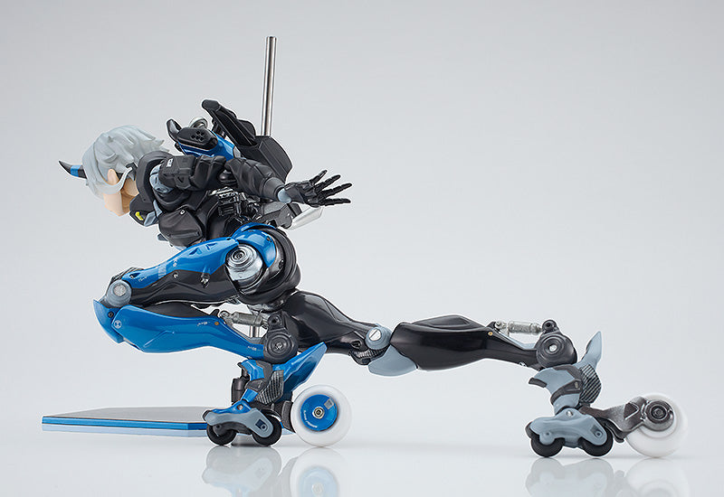 Motored Cyborg Runner SSX_155 "Techno Azur"