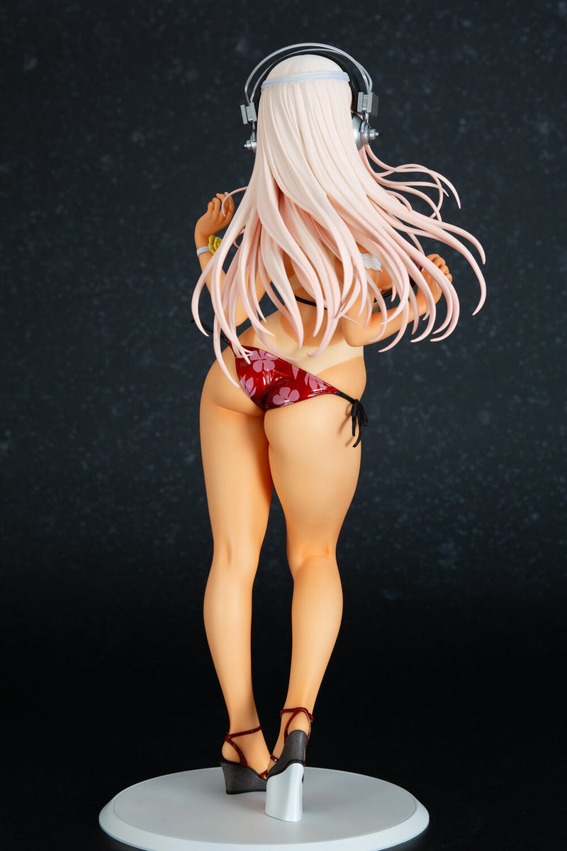 Super Sonico (Summer Vacation Sun-Kissed ver.) | 1/4.5 Scale Figure